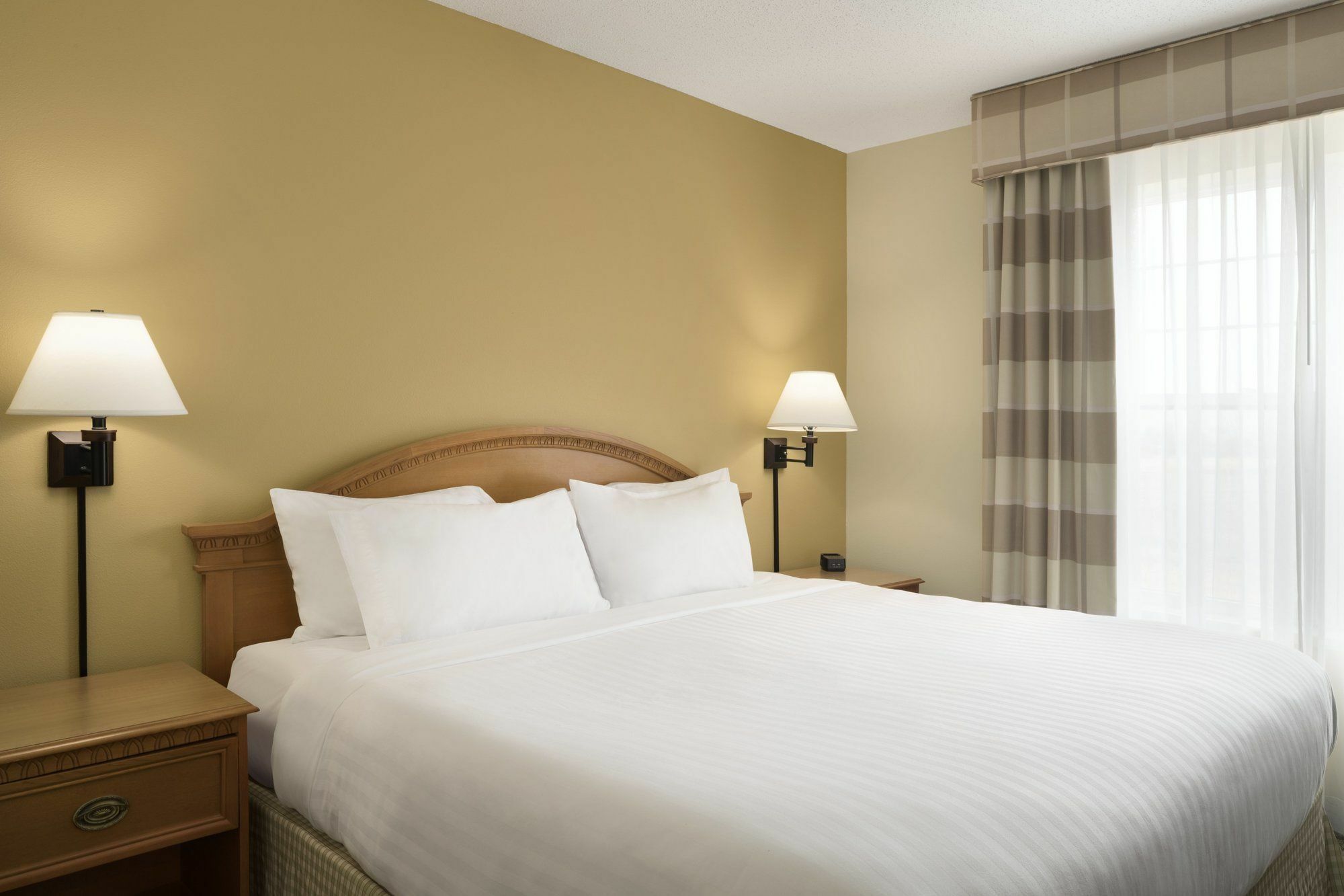 Country Inn & Suites By Radisson, Grinnell, Ia Exterior photo